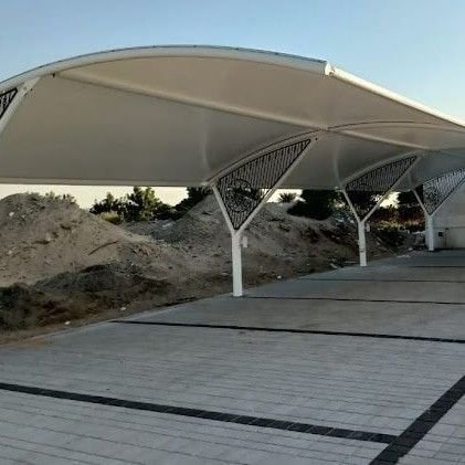 مظلات مواقف سيارات 