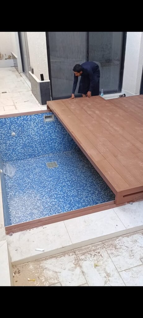 مظلات مسابح