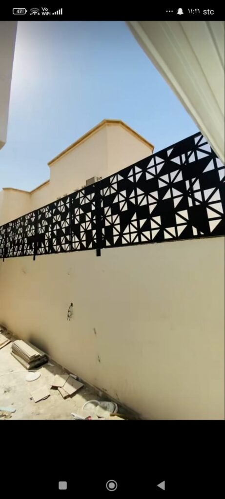 سواتر حديد ليزر