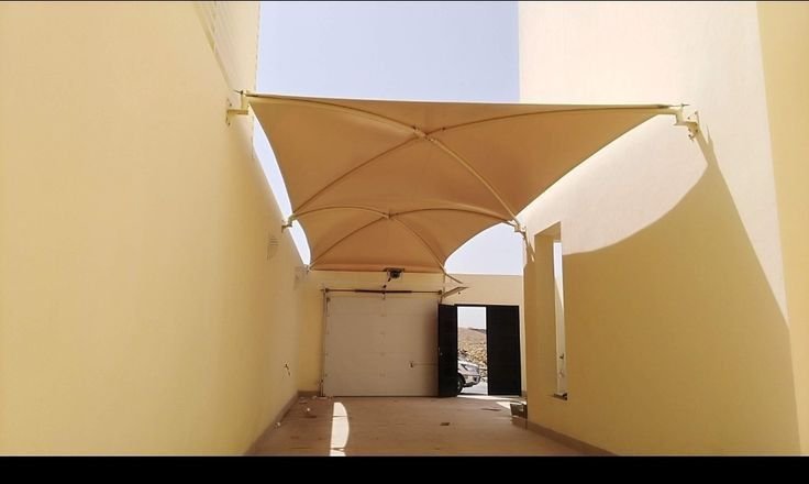 مظلات مداخل 